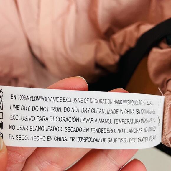 FOREVER 21 Black & Blush Half Zipper Pullover Sz S - Picture 4 of 6